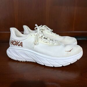 HOKA Arahi 7 Womens US 8.5 Cream White Stability Running Shoes Gorpcore